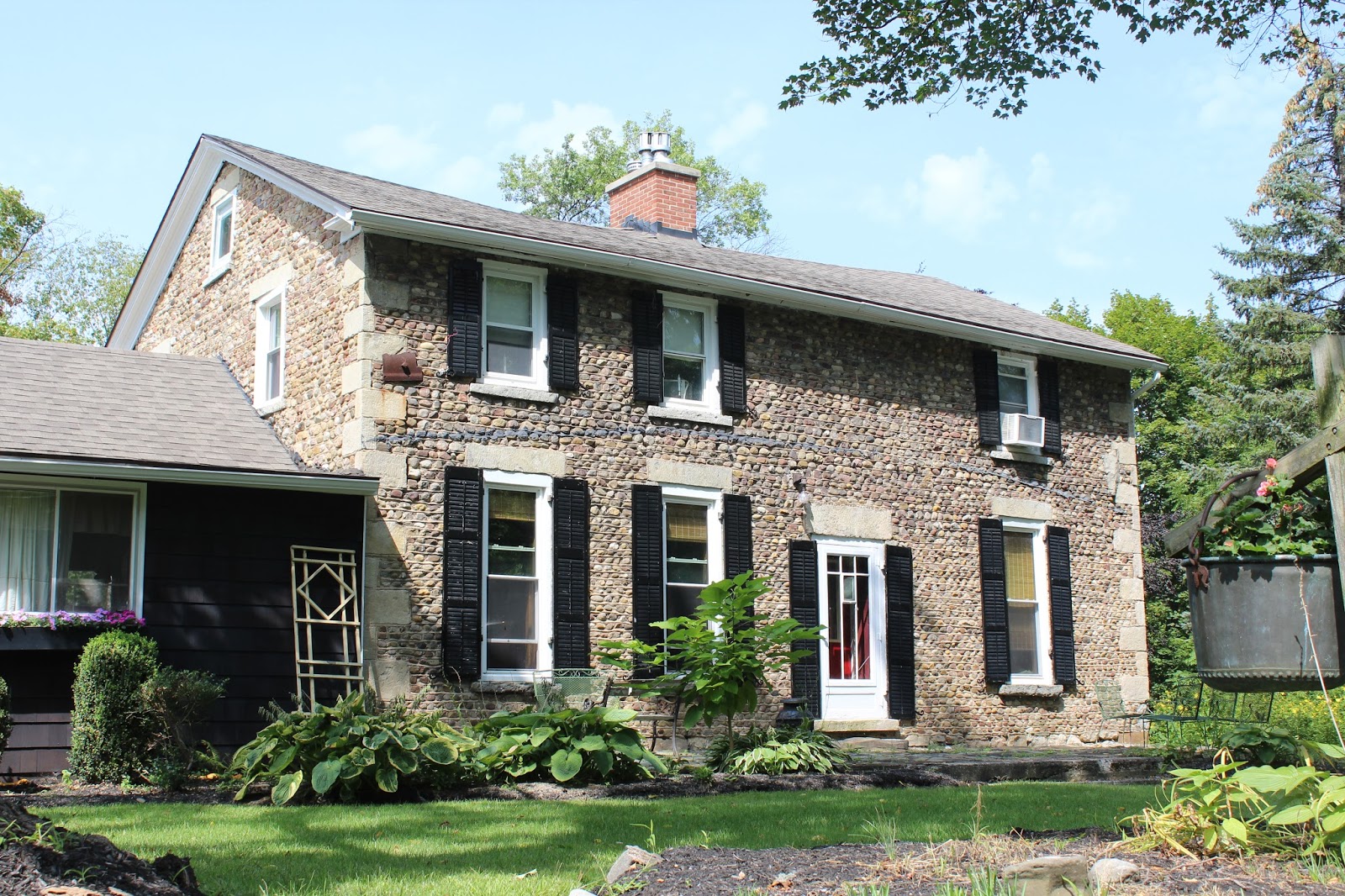 5084 East Lake Road, Lakeville, Livingston county